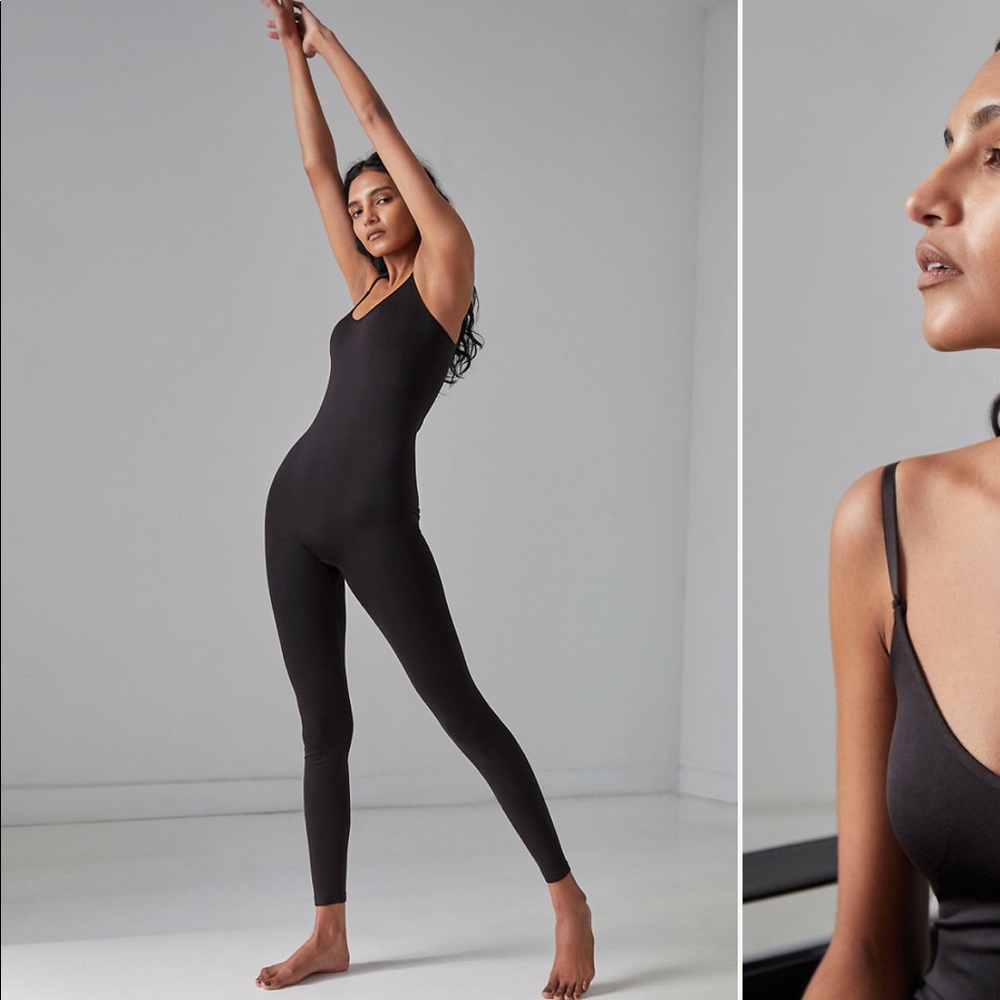 NWT Babaton Aritzia Seamless Jumpsuit